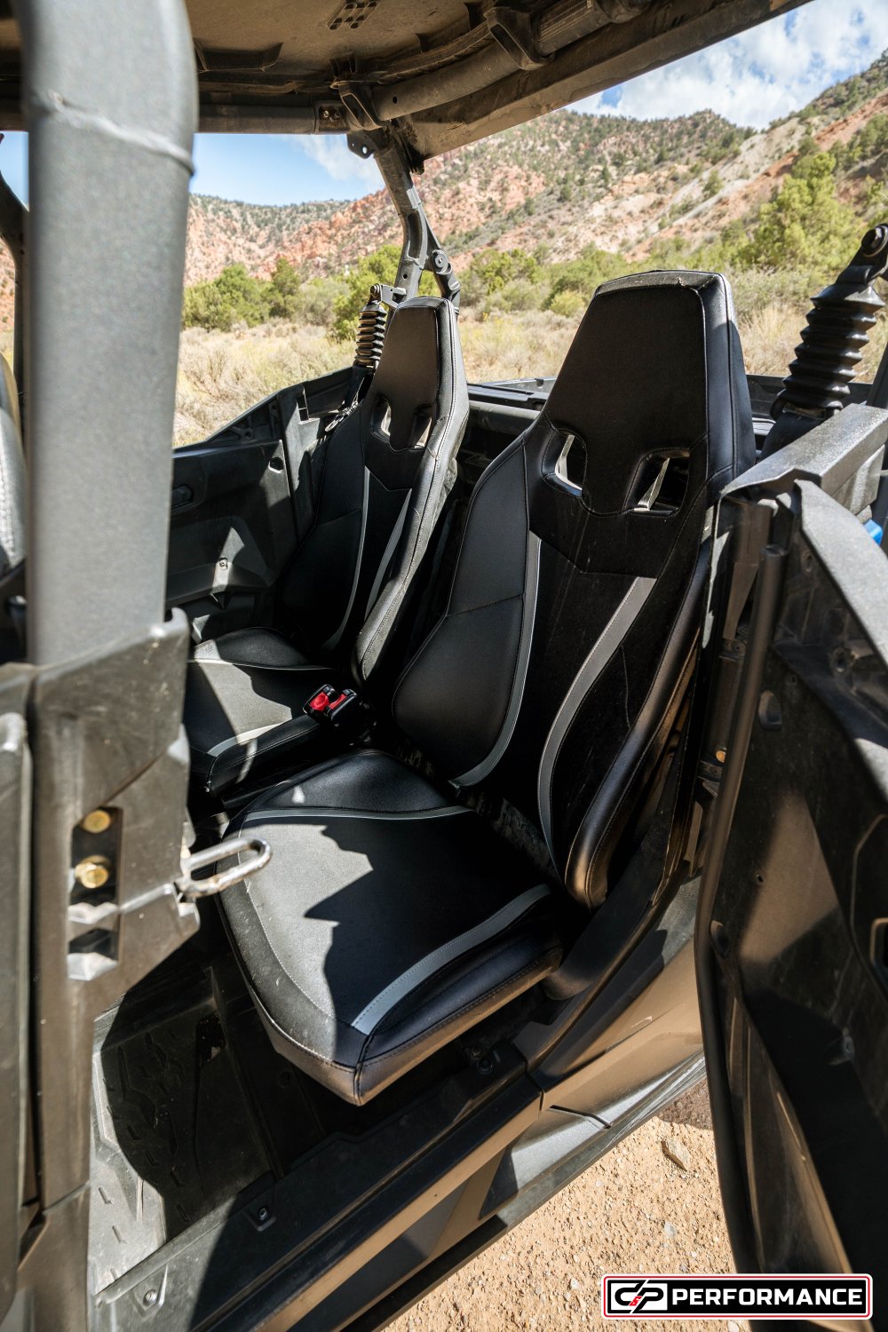 2023 CAN AM SSV COM MAX XT 64 1000R BE 23 - Image 10