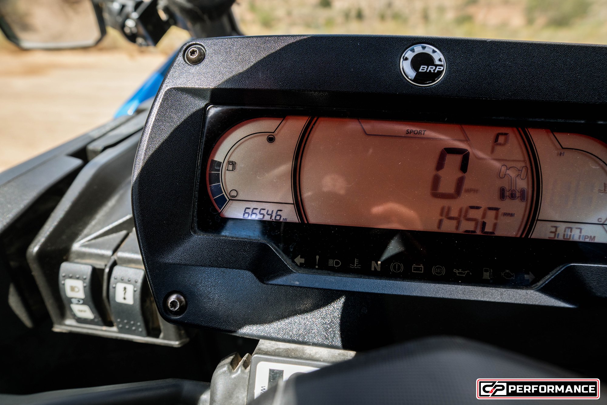 2023 CAN AM SSV COM MAX XT 64 1000R BE 23 - Image 15