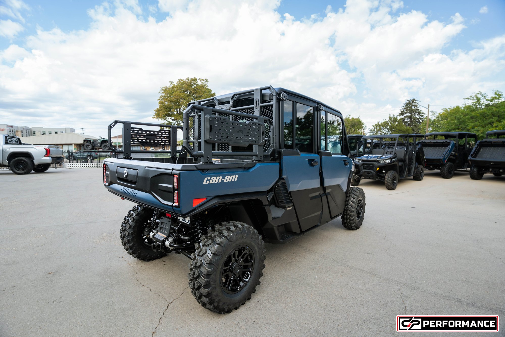 2027 CAN AM SSV DEFXU MAX LTD 65 HD11 BE HB 27 - Image 5
