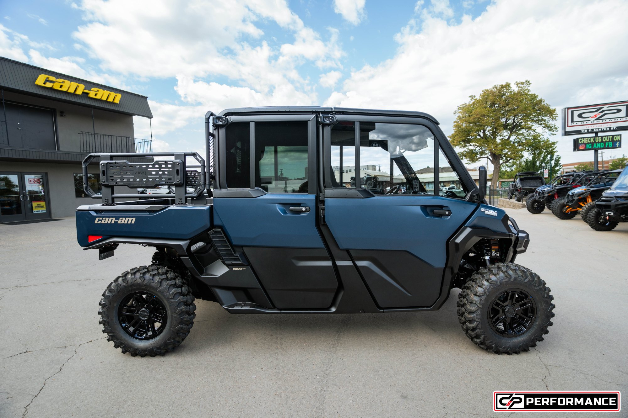 2027 CAN AM SSV DEFXU MAX LTD 65 HD11 BE HB 27 - Image 6