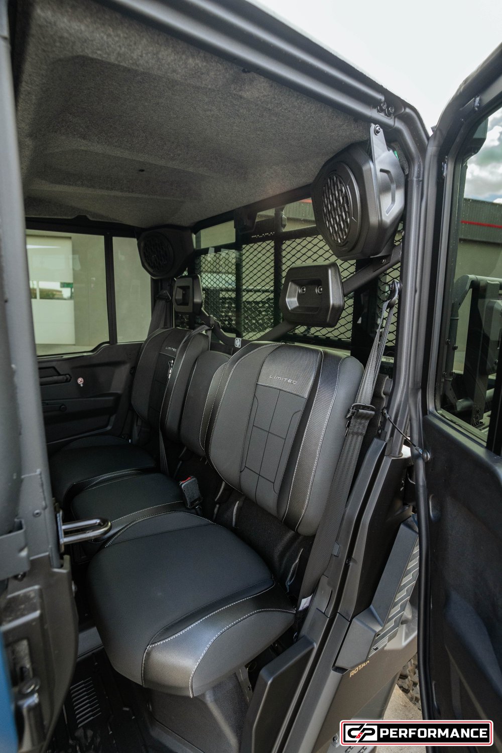 2027 CAN AM SSV DEFXU MAX LTD 65 HD11 BE HB 27 - Image 11