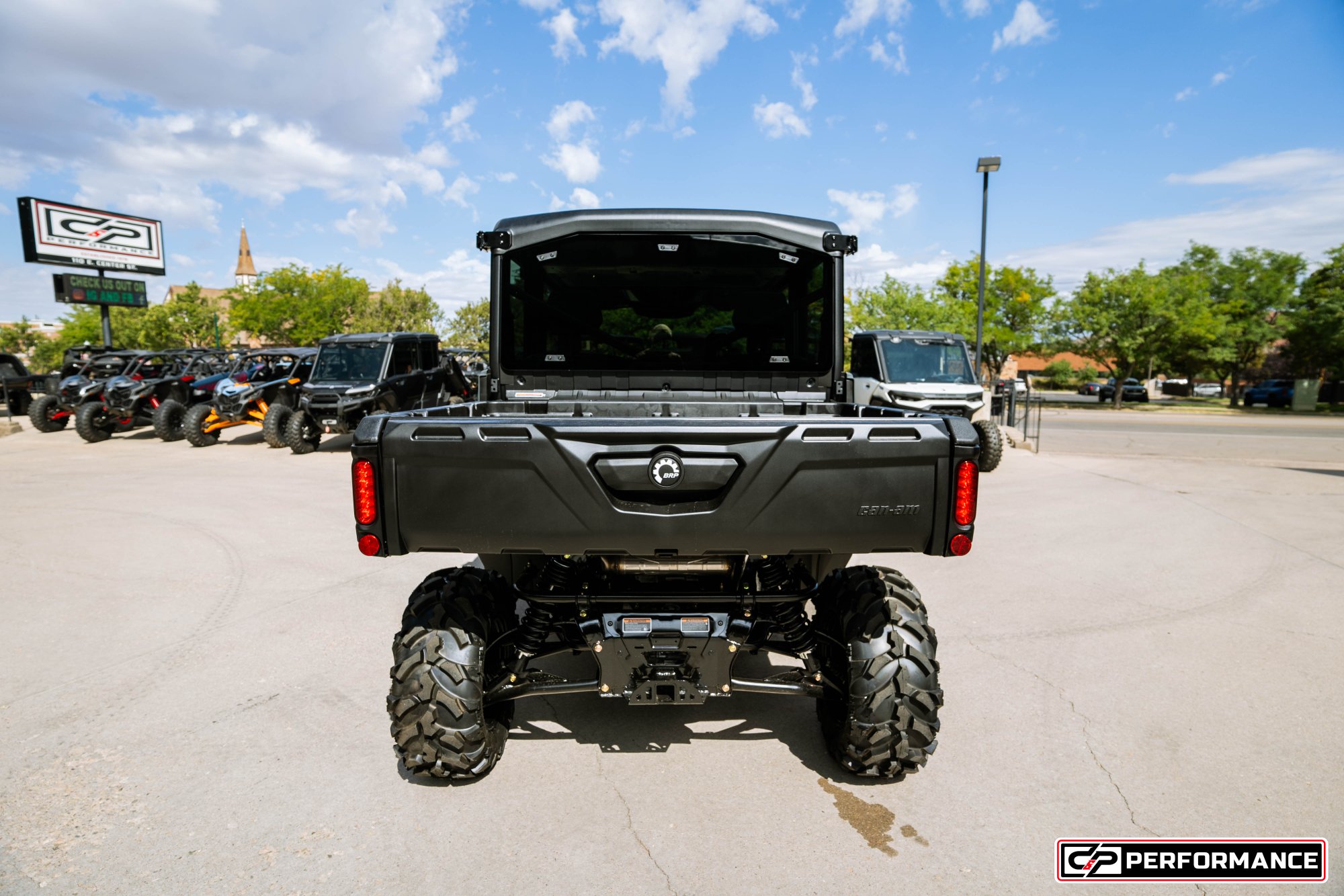 2027 CAN AM DEF MAX DPSCAB 65 HD10 GY - Image 4