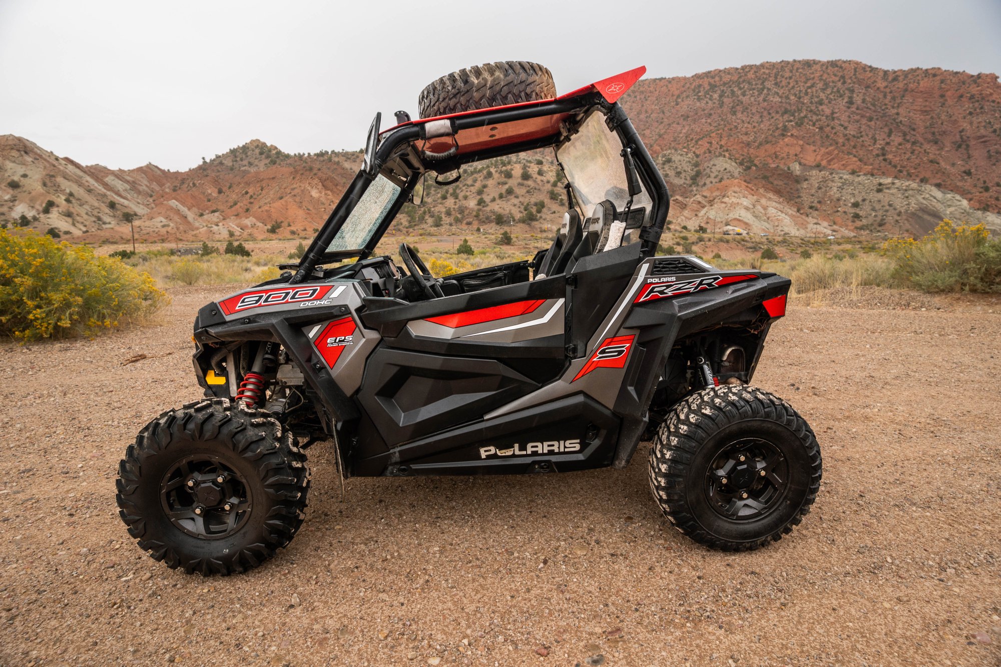 2015 POLARIS RZR S EPS 900 - Image 2