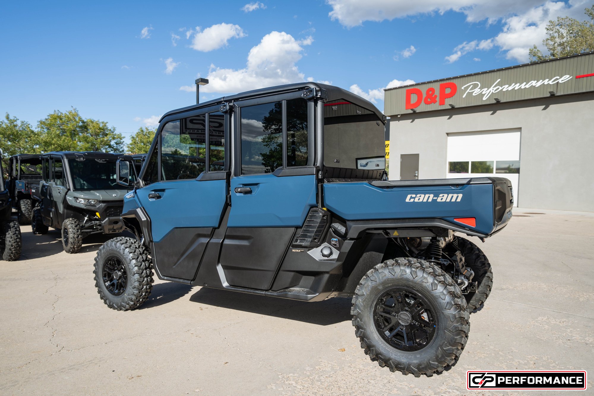2027 CAN AM DEFENDER MAX LIMITED HD11 - Image 3