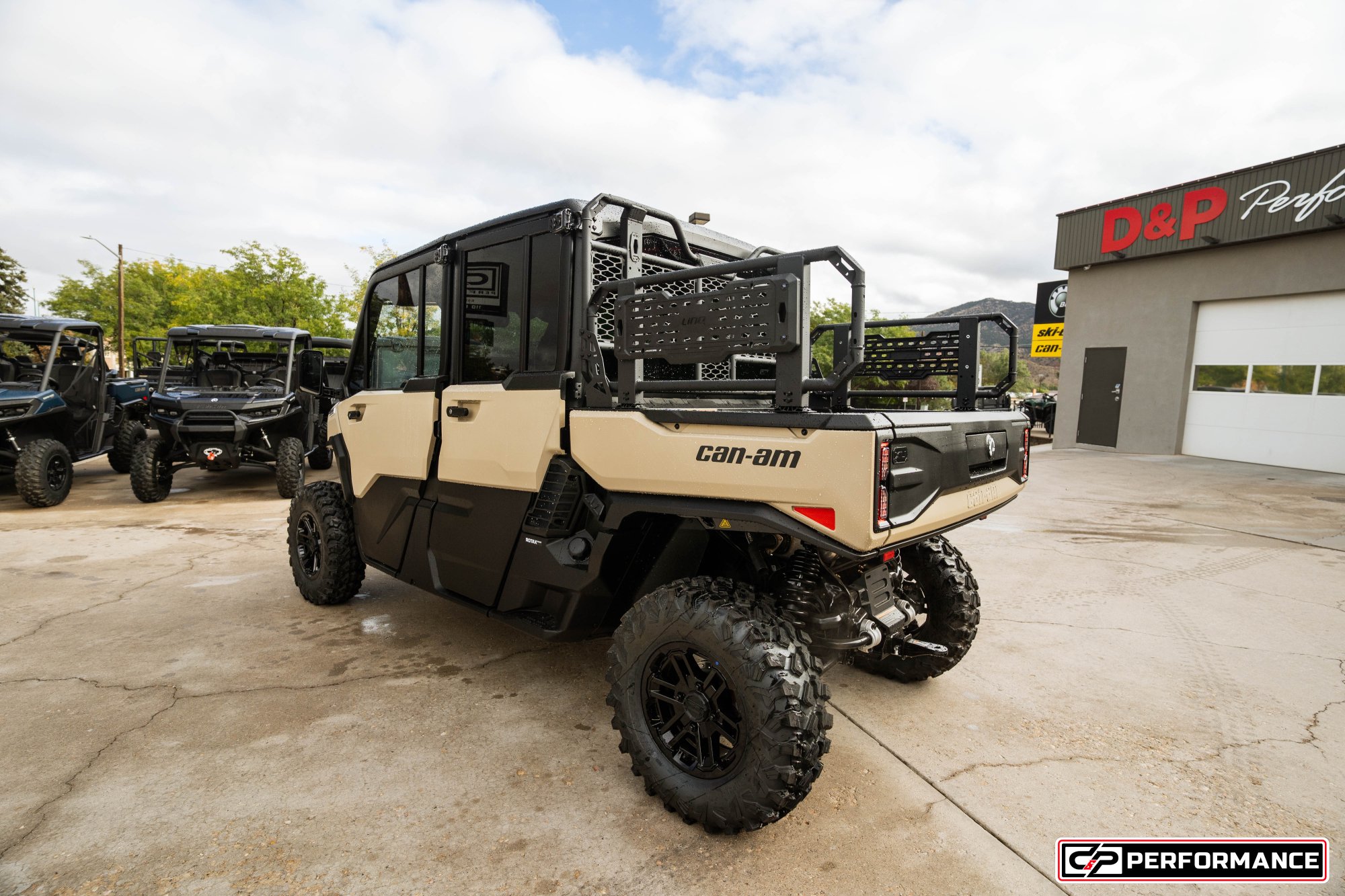 2027 CAN AM DEFENDER MAX XU LTD HD11 - Image 4