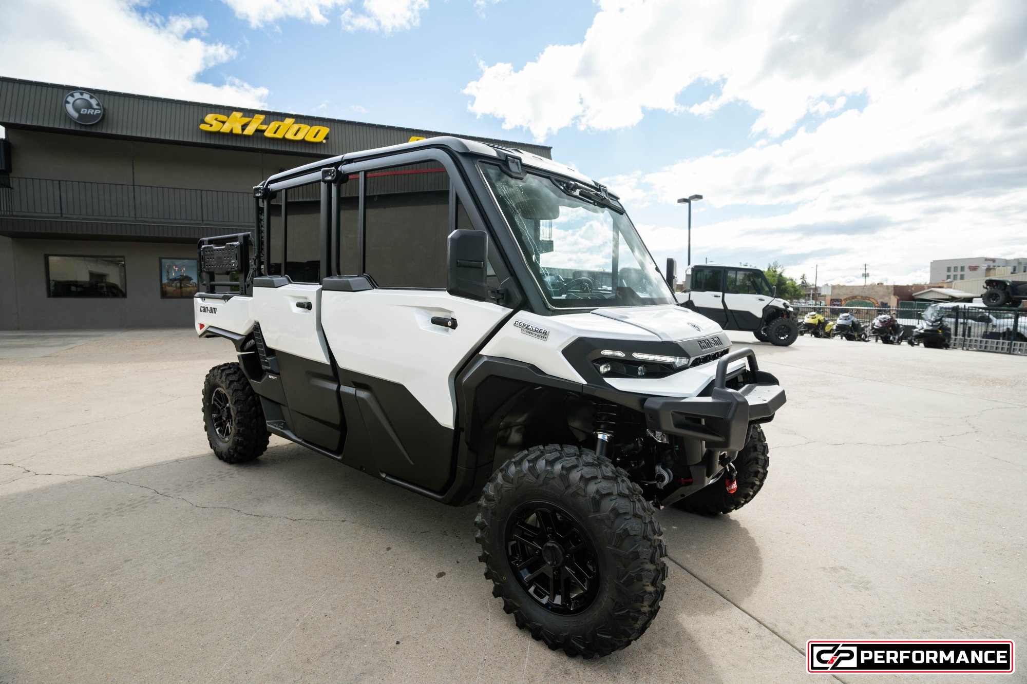 2027 CAN AM DEFENDER MAX XU LTD HD11 - Image 7