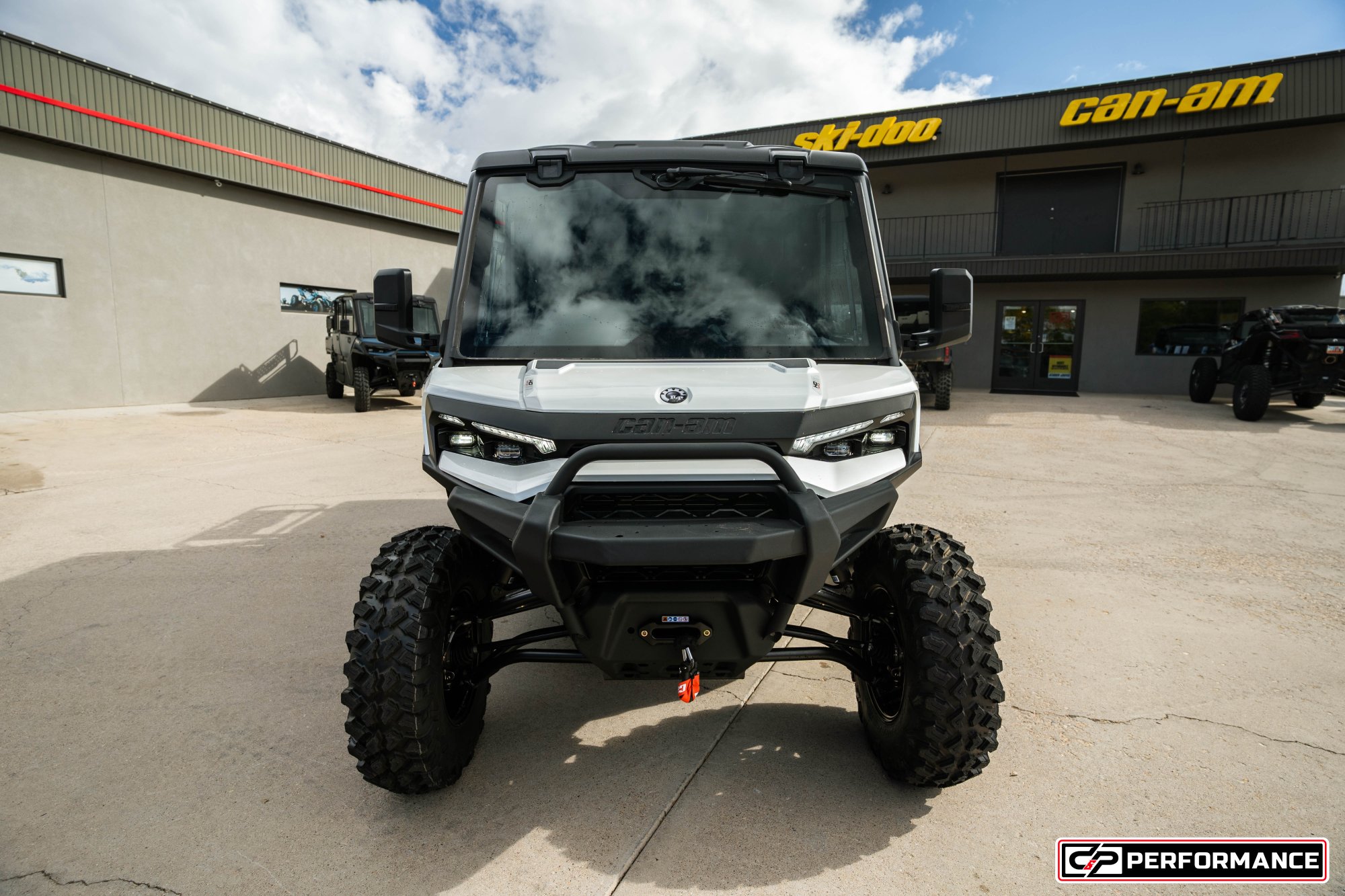 2027 CAN AM DEFENDER MAX XU LTD HD11 - Image 8