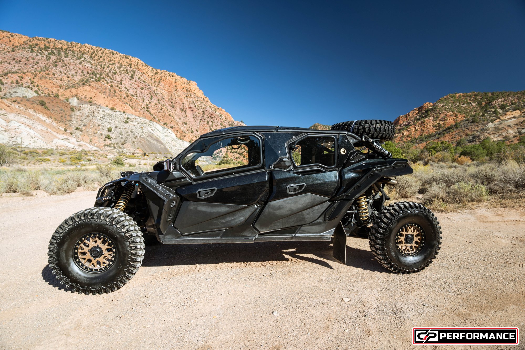 2018 CAN AM MAVERICK X3 MAX XRS TURBO R - Image 2