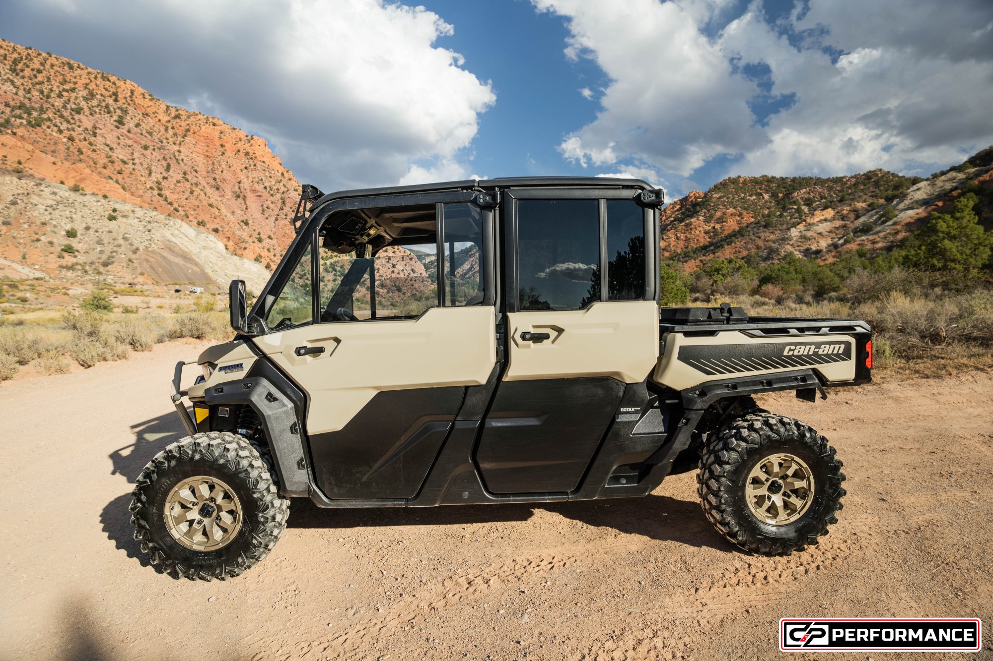 2025 CAN AM DEFENDER MAX LIMITED HD10 - Image 1