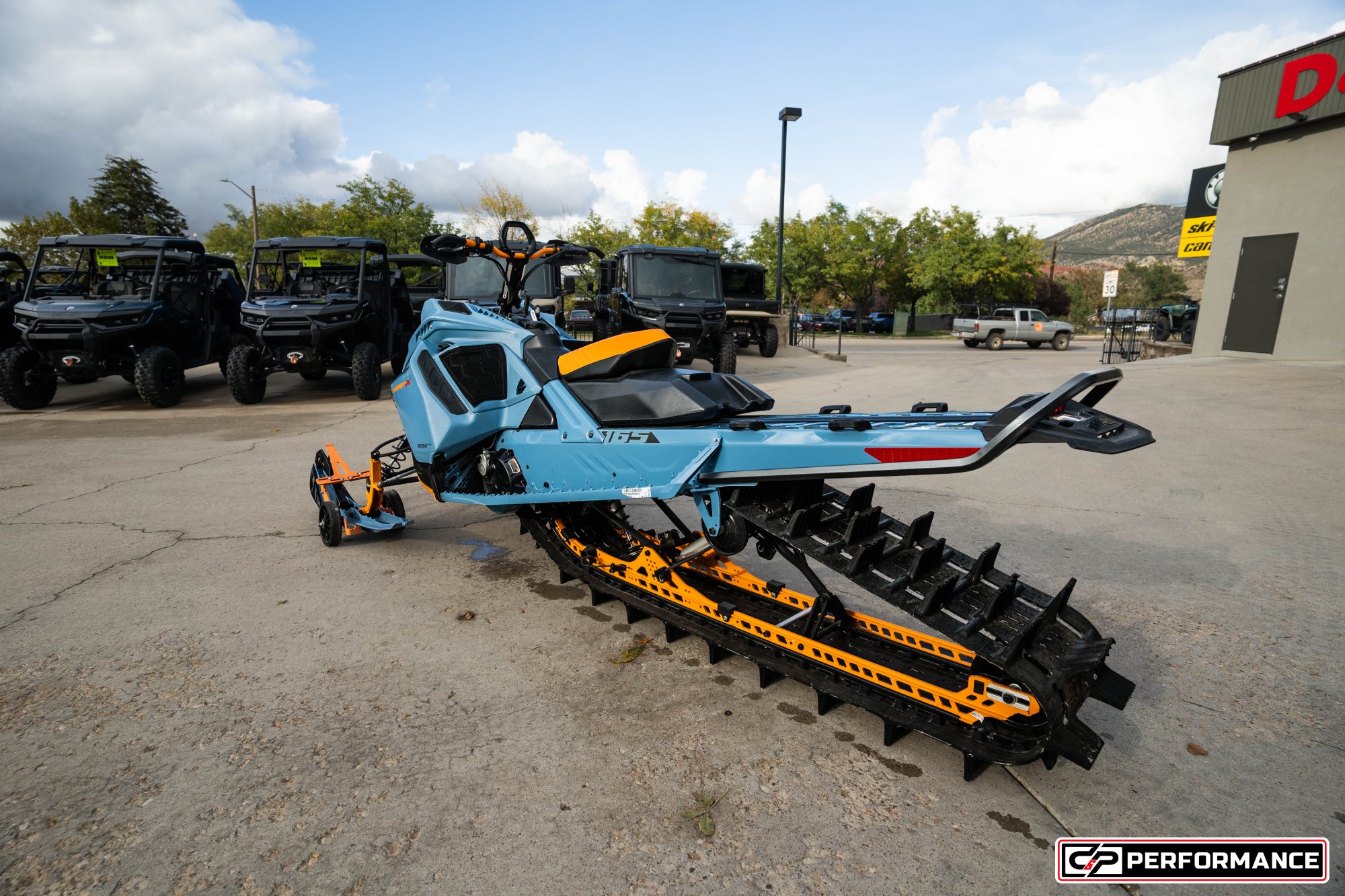 2022 SKI DOO SUMMIT X 850 E-TECH TURBO 165 3.0" - Image 3
