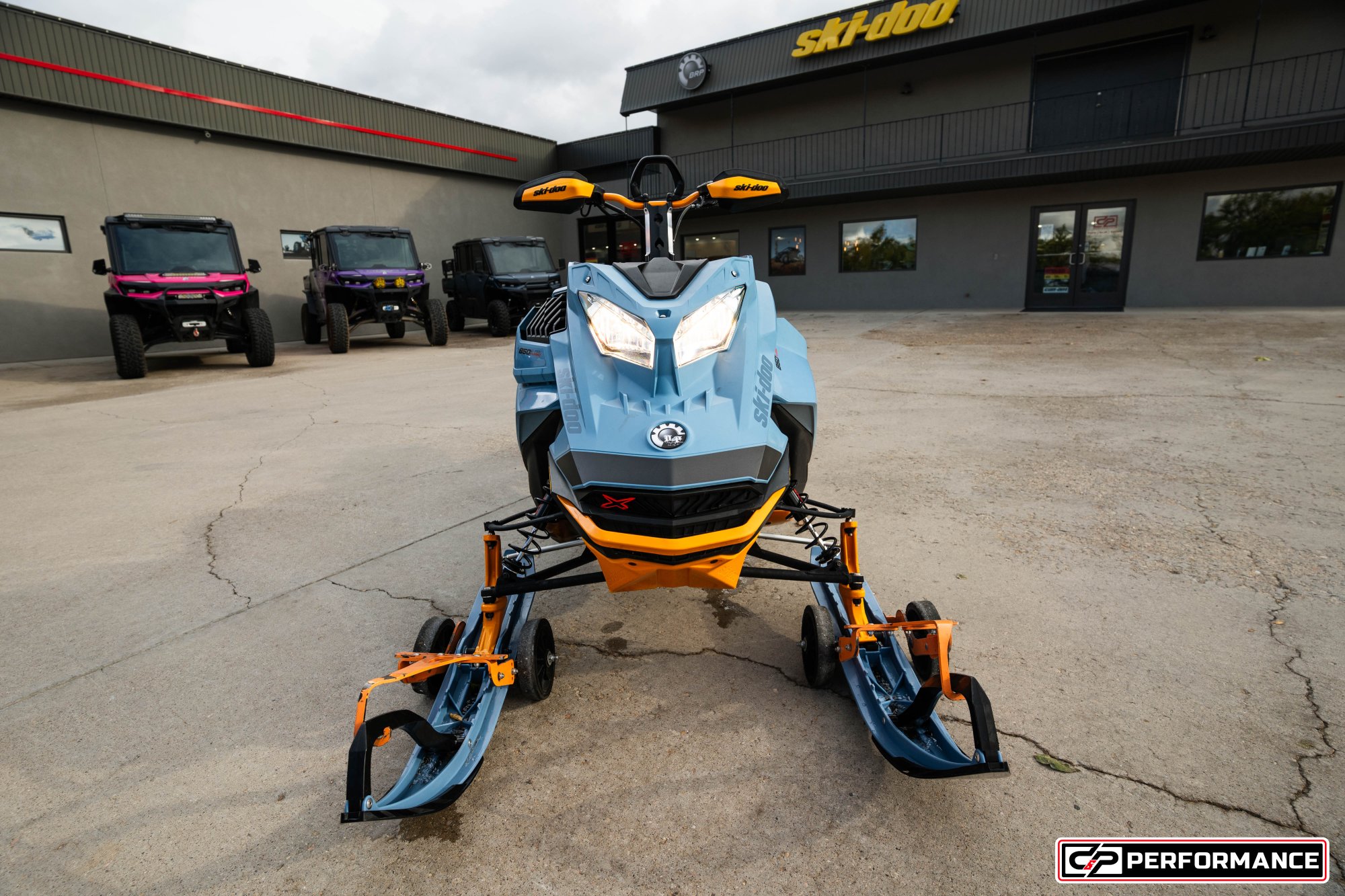 2022 SKI DOO SUMMIT X 850 E-TECH TURBO 165 3.0" - Image 8