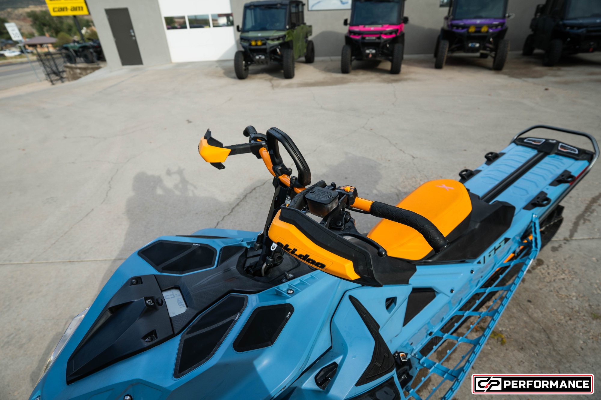 2022 SKI DOO SUMMIT X 850 E-TECH TURBO 165 3.0" - Image 10