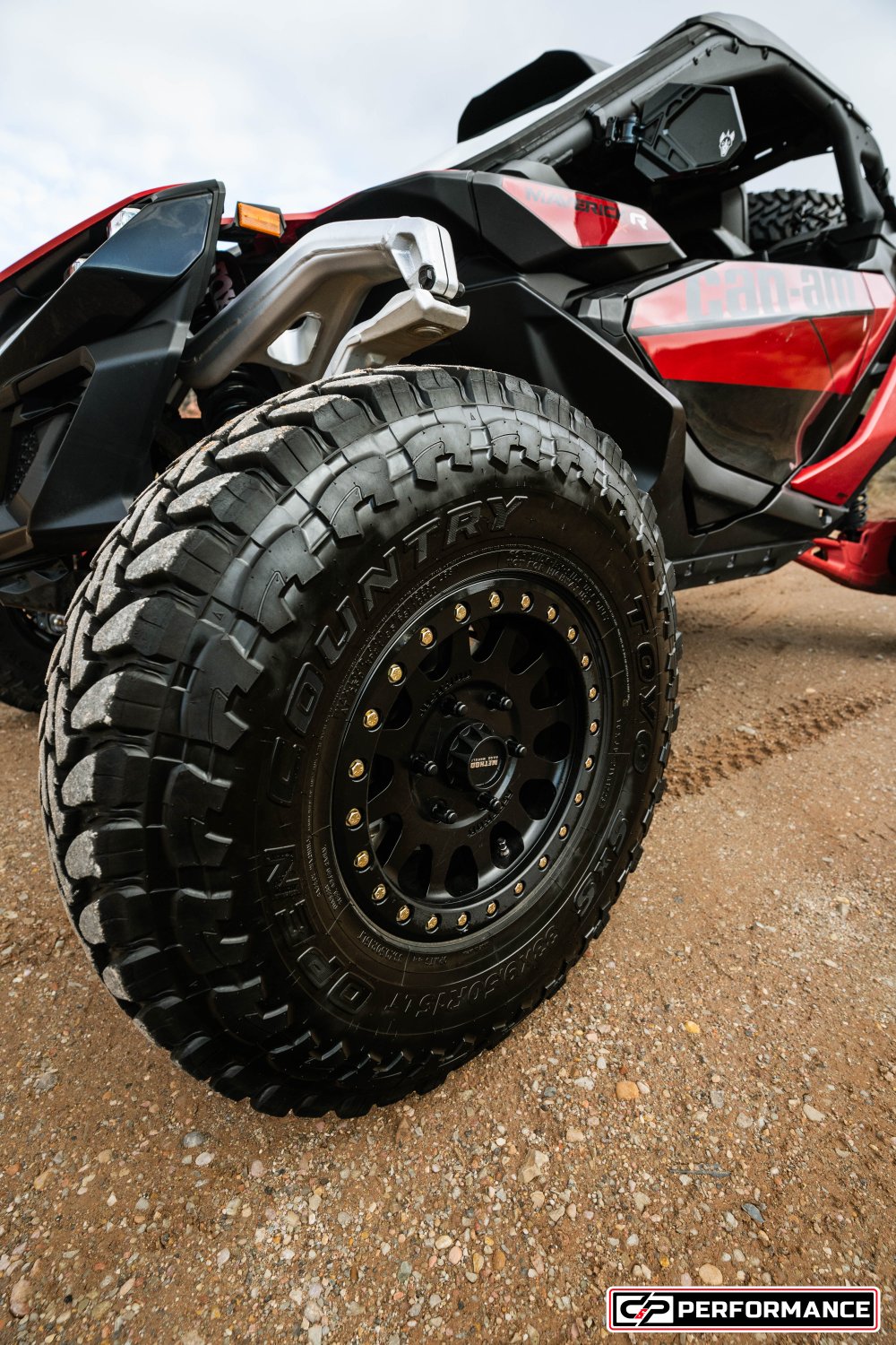 2024 CAN AM MAVERICK R X - Image 10
